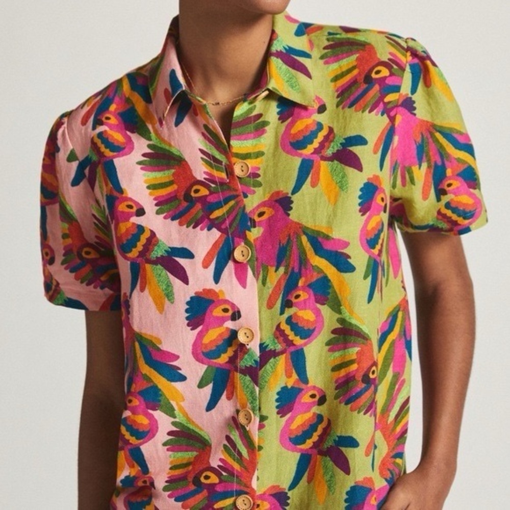 NWOT FARM Rio Multicolor Parrot Print Women's Shirt